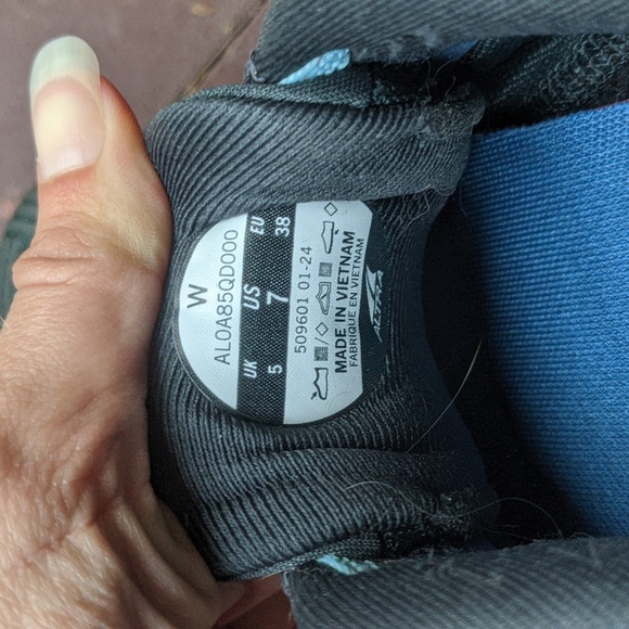 Altra Experience Wild women's sz7 trail shoe - Picture 4 of 4